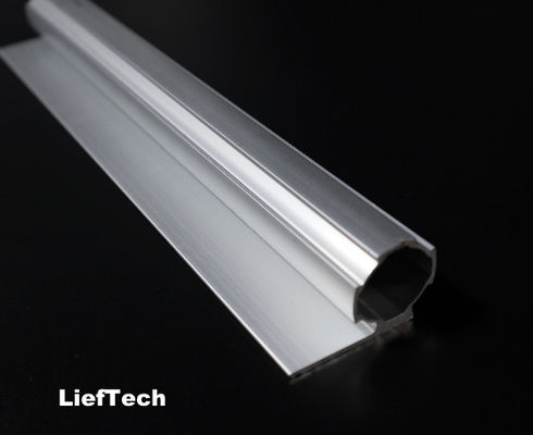 Tubo in lega di alluminio unguizzato Forma L Ritenere il bordo Lunghezza standard 4000 mm
