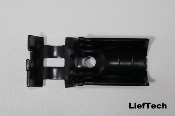 Collegamenti per tubi metallici ad angolo retto di tipo T con un'elevata capacità portante