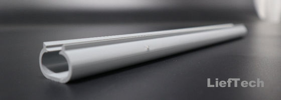 Guida di filo di plastica nascosto Spessore 2 mm Lunghezza standard 4 metri