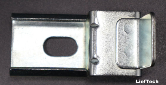 Strada di rulli in acciaio galvanizzato a placca con accessori per scaffalature a flusso